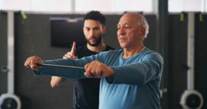 treino para idosos: força, equilíbrio e cardio