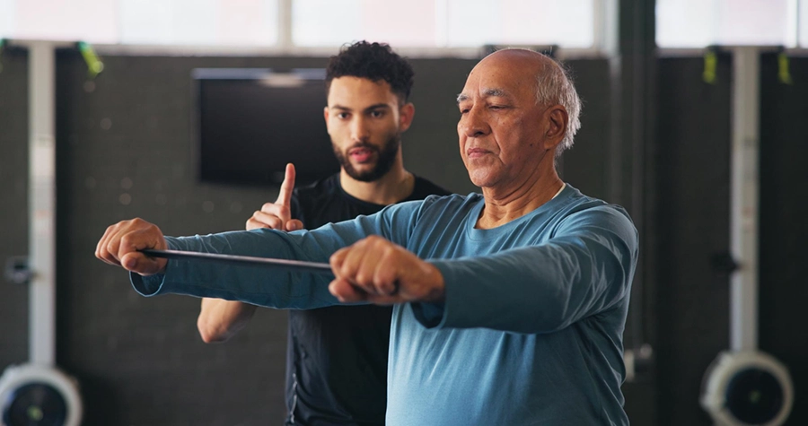 treino para idosos: força, equilíbrio e cardio