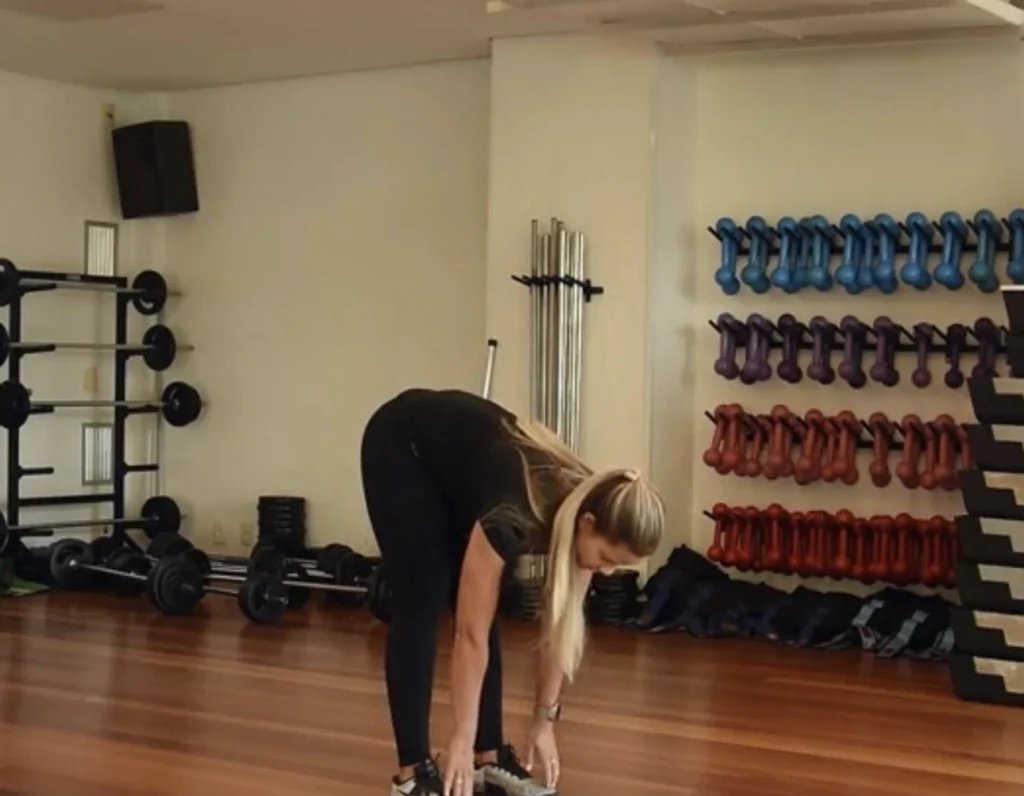 Alongamento mãos e pés